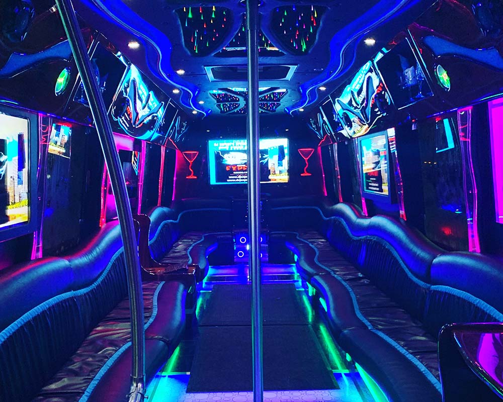 40 passenger limo bus stretch limo Orland Park il
